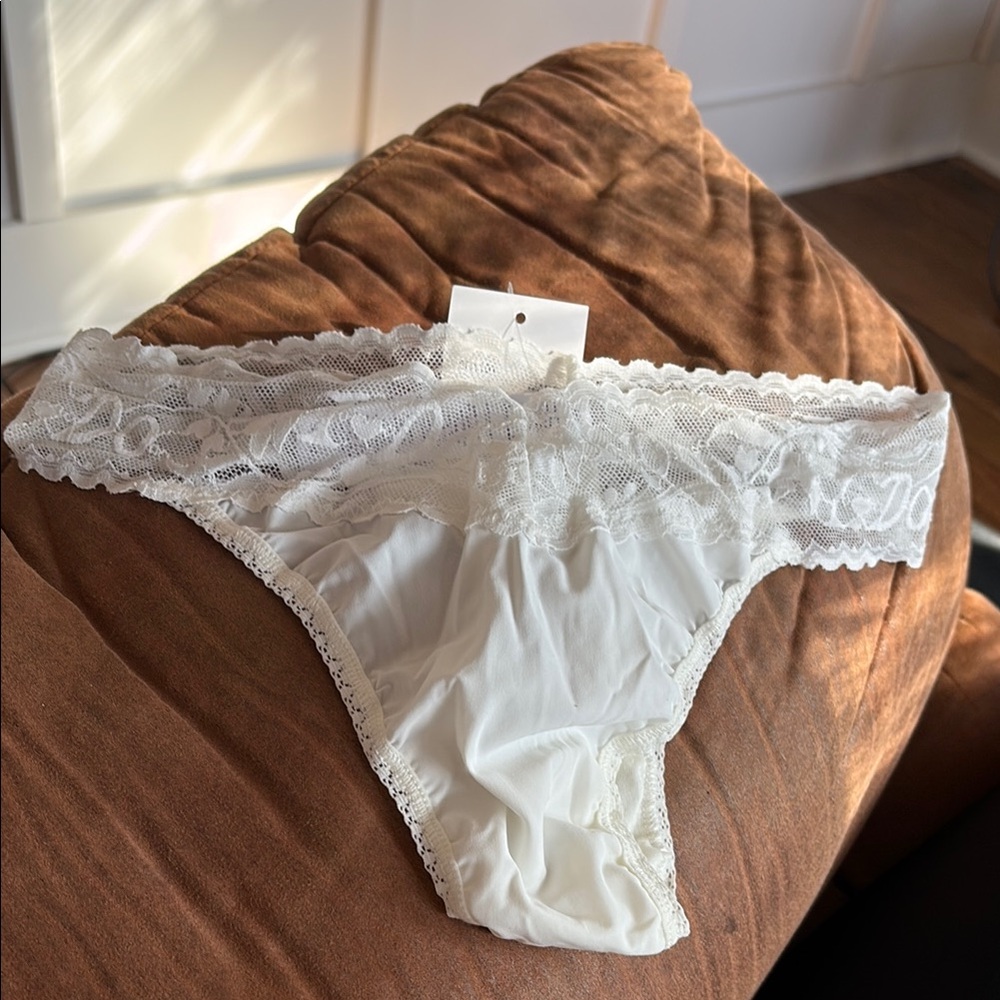 I Do bride thong NWT Hanky Panky
